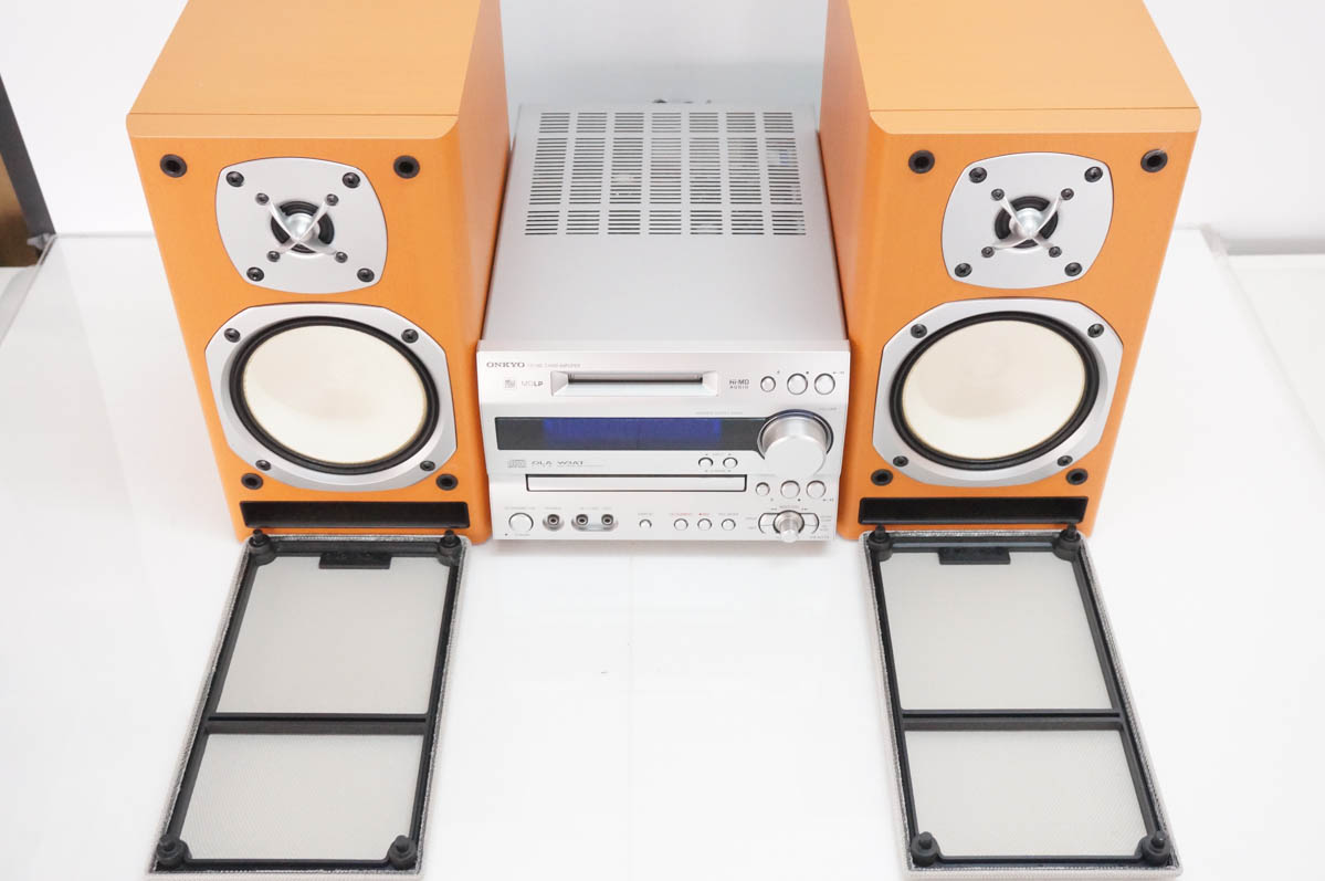 中古 C ONKYOオンキヨー CD/MDチューナーアンプシステム X-N7TX 中古 C ONKYOオンキヨー CD/MDチューナーアンプシステム X-N7TX