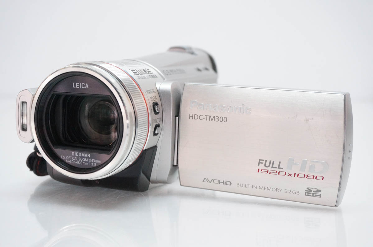 中古 Panasonicパナソニック HDC-TM300 ハイビジョンデジタルビデオ