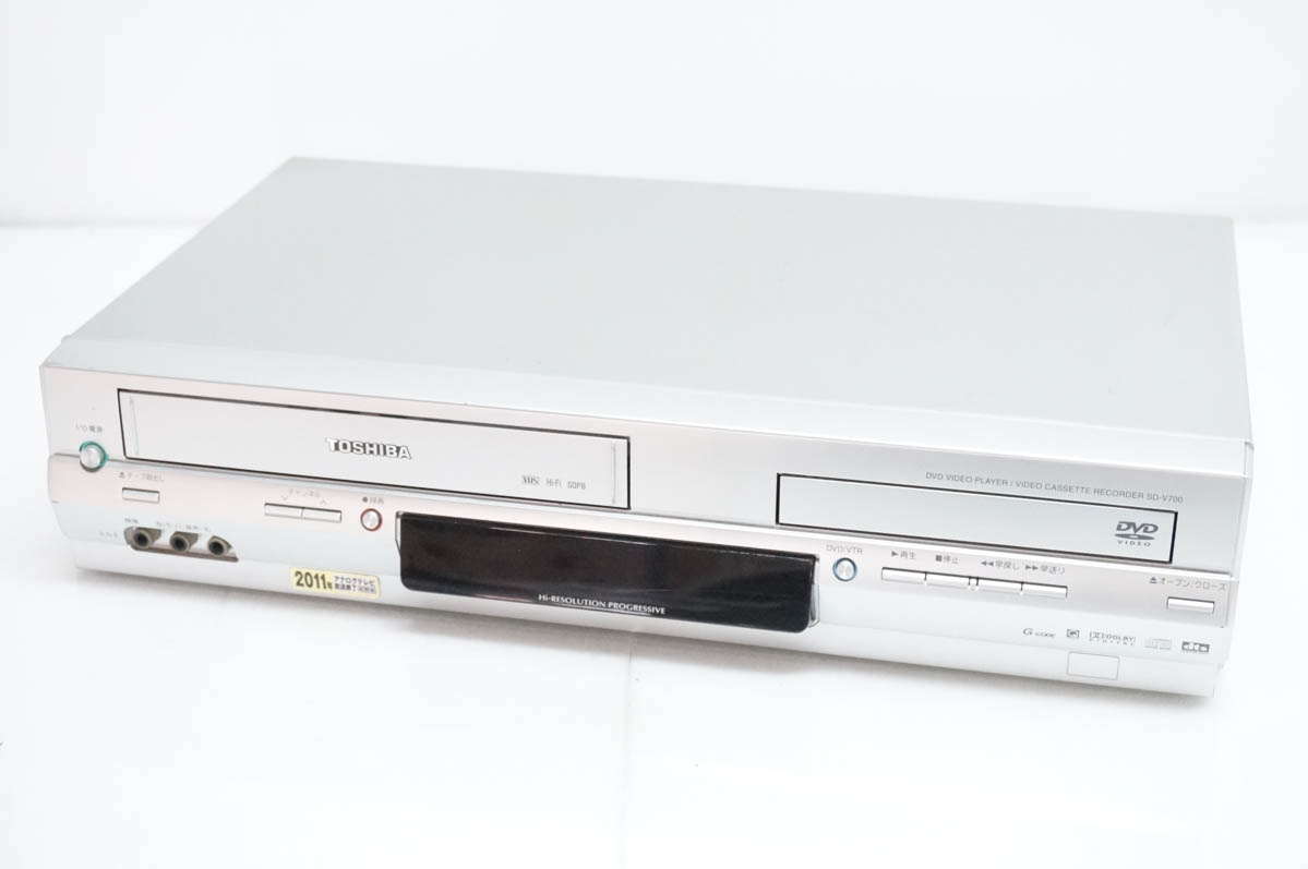 未開封未使用　東芝　SD-V700　VTR一体型DVDビデオプレイヤー 中古 東芝TOSHIBA VTR一体型DVDビデオプレーヤー DVDプレーヤー一体型