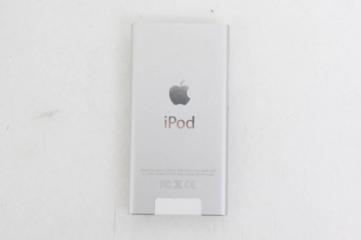 中古 Appleアップル 第7世代 iPod nano 16GB シルバー MD480J : エス
