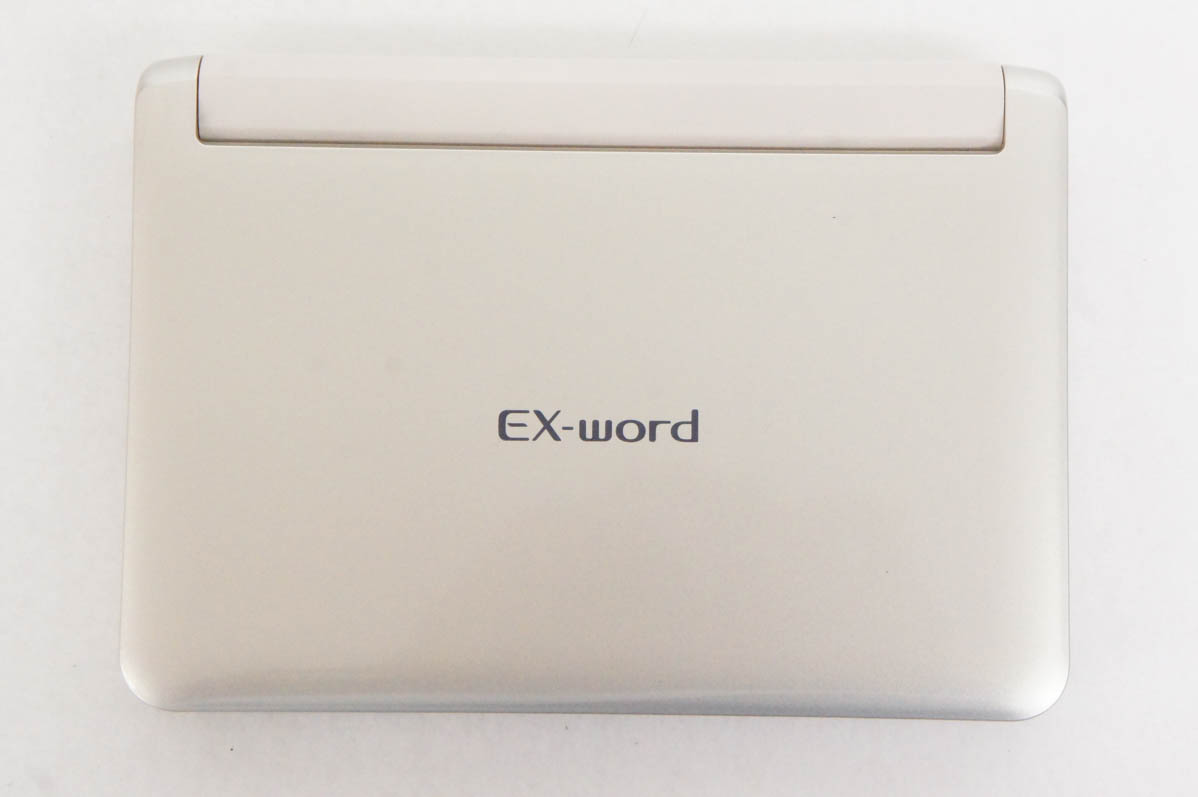 中古 CASIOカシオ EX-wordエクスワード 電子辞書 XD-U6800 DATAPLUS8