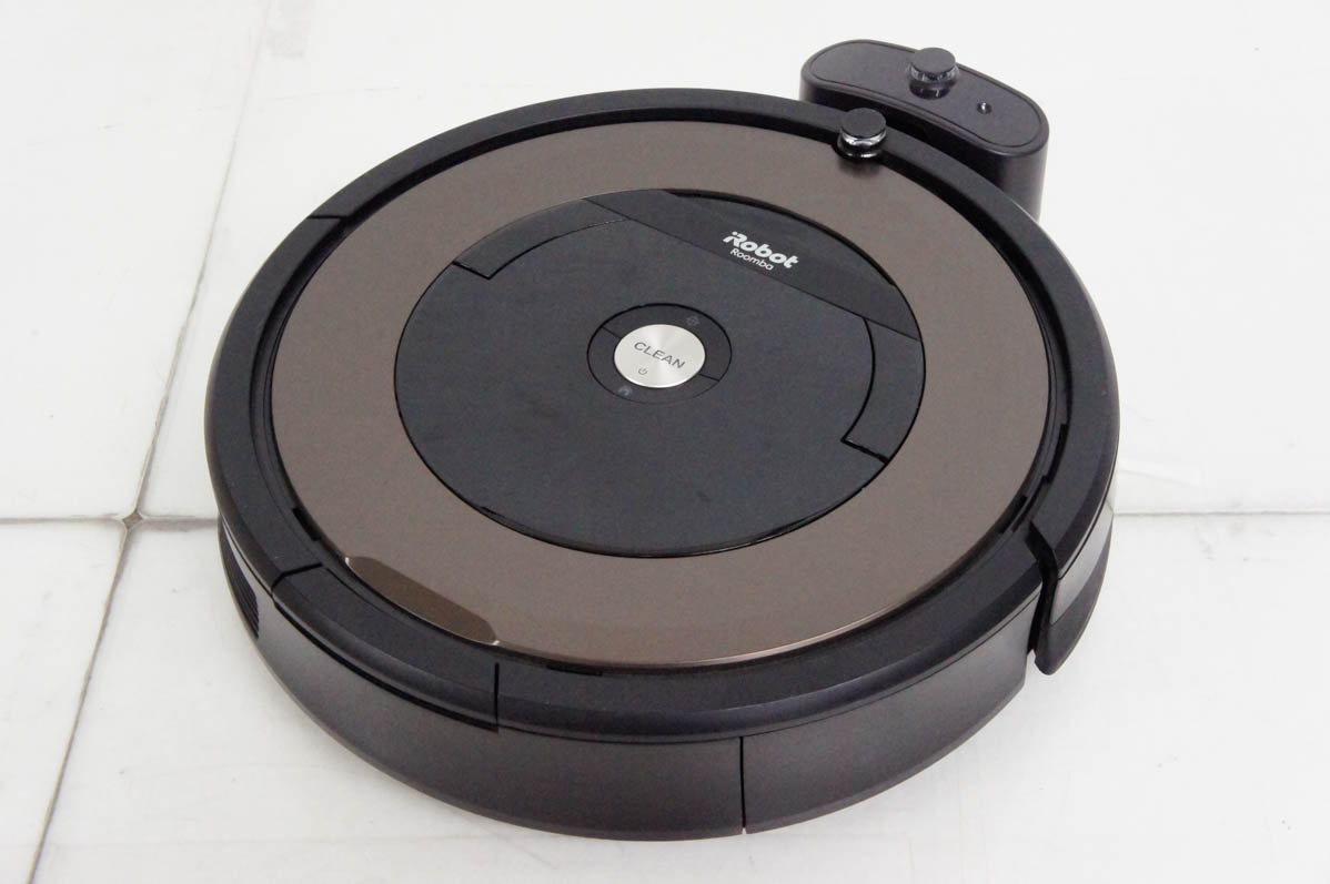 ルンバ890　未開封未使用品5年保証付き 中古 iRobotアイロボット ロボット掃除機 Roomba ルンバ 890