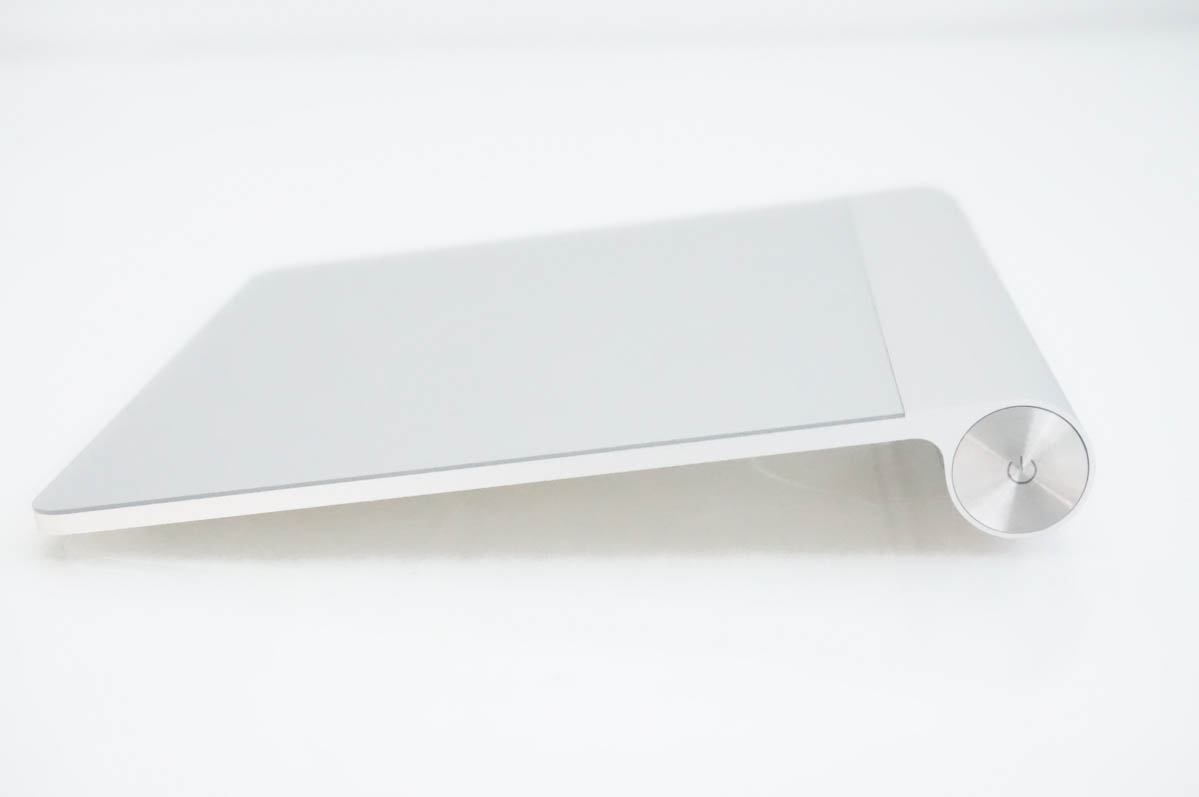 中古 Appleアップル Magic Trackpad マジックトラックパッド MC380J/A