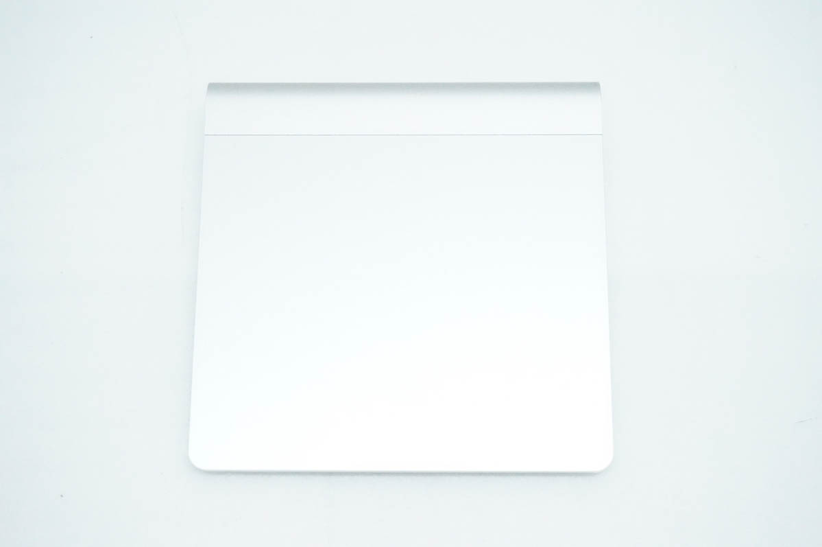 中古 Appleアップル Magic Trackpad マジックトラックパッド MC380J/A