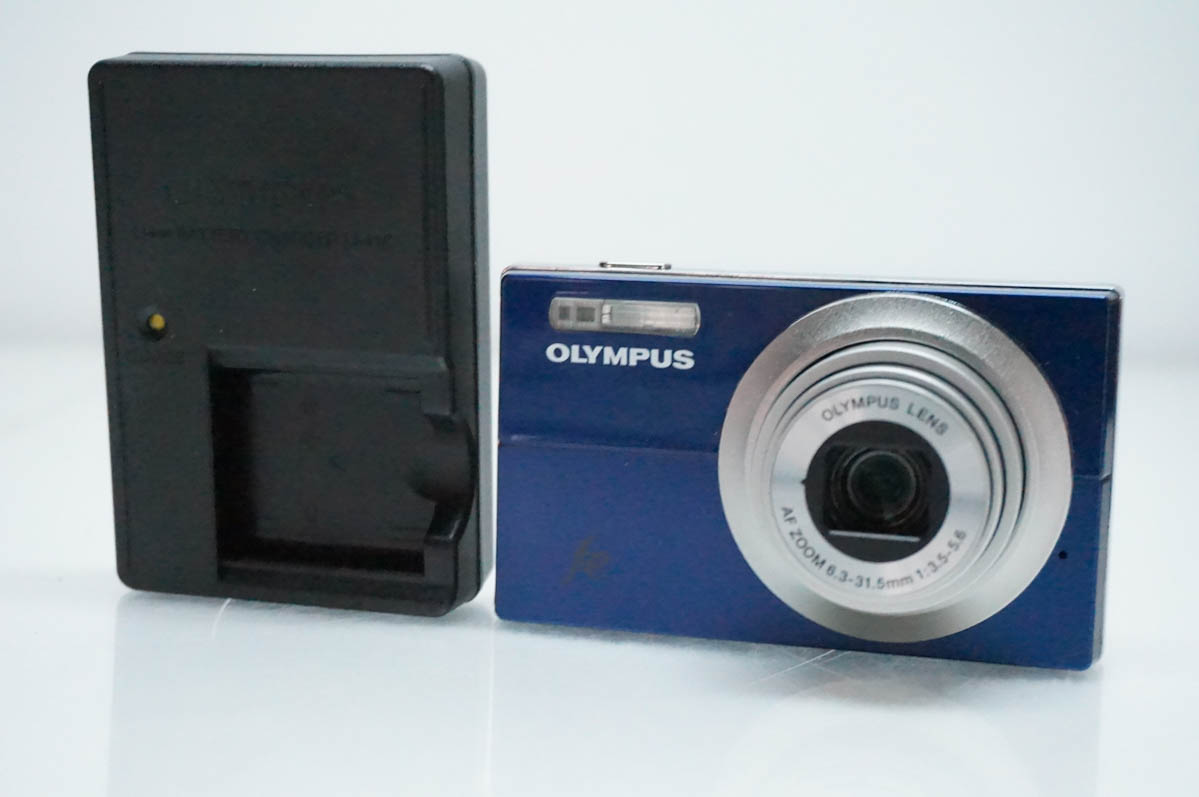 中古 OLYMPUSオリンパス コンパクトデジタルカメラ 1200万画素 FE-5010