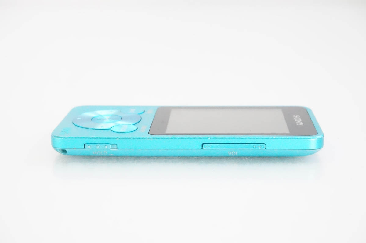 中古 C SONYソニー WALKMANウォークマン Sシリーズ 4GB NW-S13K