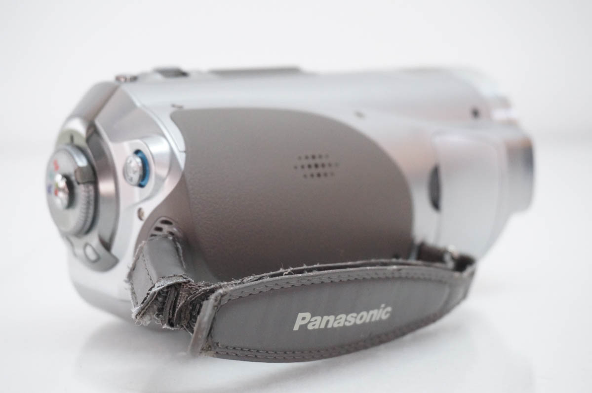 【中古】Panasonic パナソニック HDC-SD1 シルバー デジタルハイビジョンカメラ 中古 Panasonicパナソニック HDC-SD1 デジタルハイビジョンビデオ
