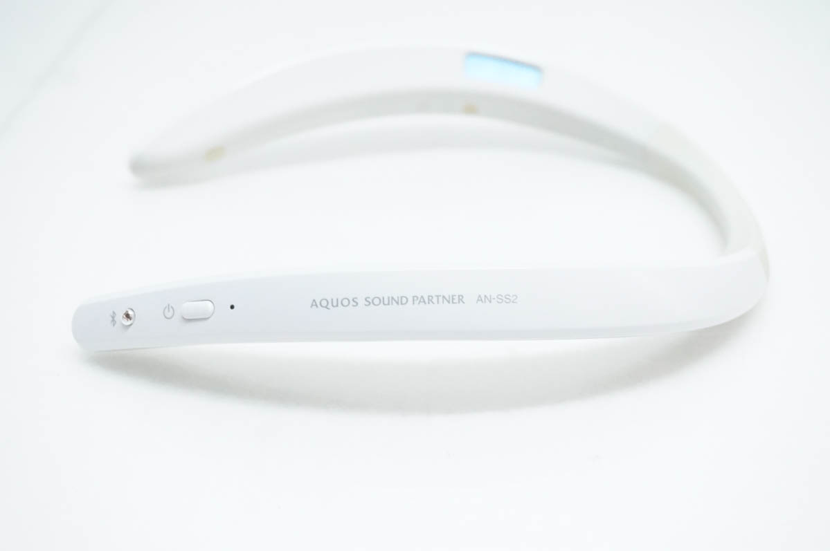 中古 SHARPシャープ ウェアラブルネックスピーカー AQUOS サウンド