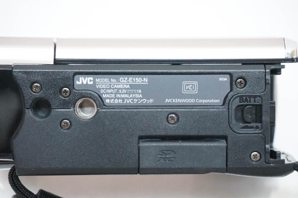 中古 JVC Victorビクター エブリオEverio フルハイビジョンビデオ