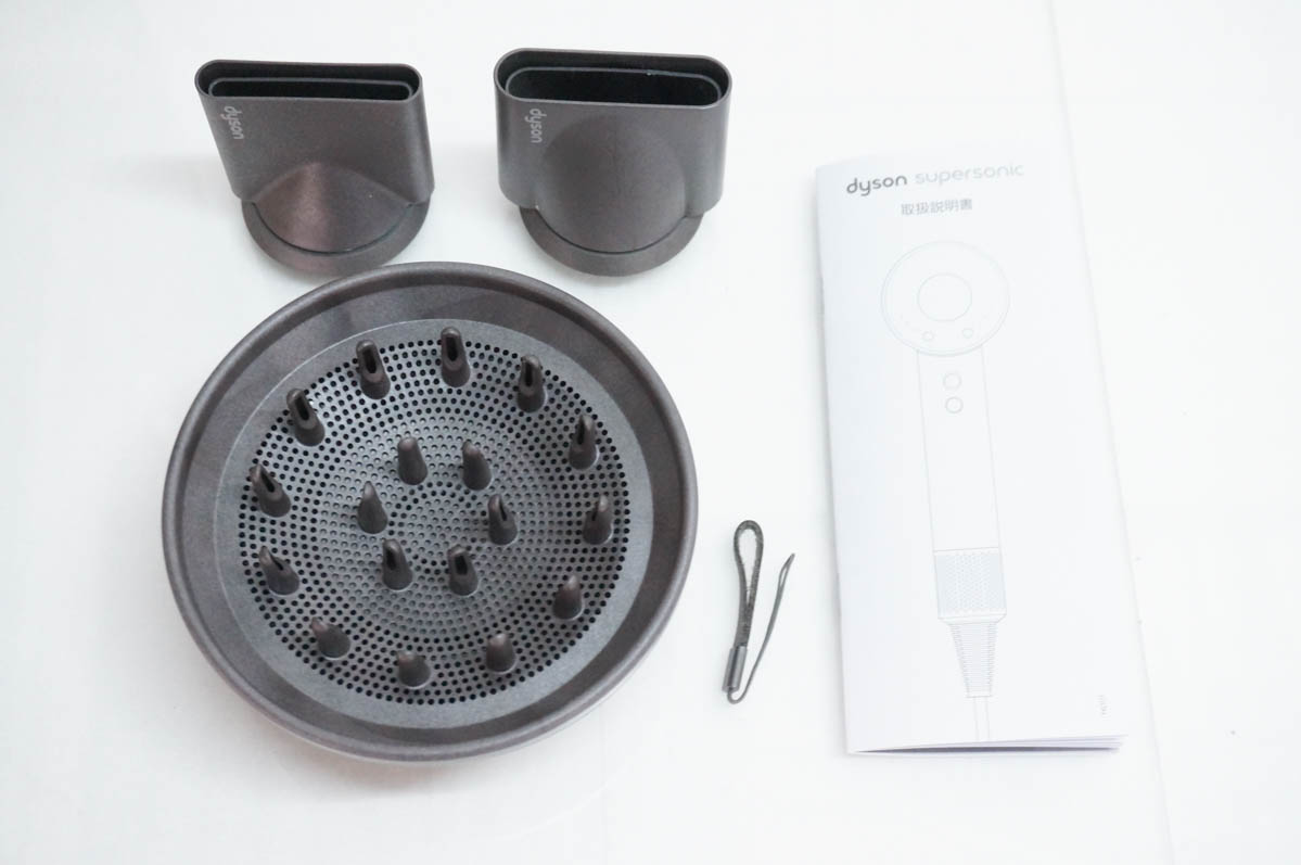 Dyson ダイソン　Supersonic　HD01　ヘアードライヤー　中古美品 中古 Dysonダイソン ヘアードライヤー Supersonic HD01 : エスネット
