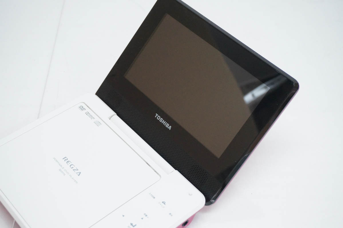 中古 東芝TOSHIBA 7V型ポータブルDVDプレーヤー REGZAレグザ SD-P77SP 中古 東芝TOSHIBA 7V型ポータブルDVDプレーヤー REGZAレグザ SD-P77SP