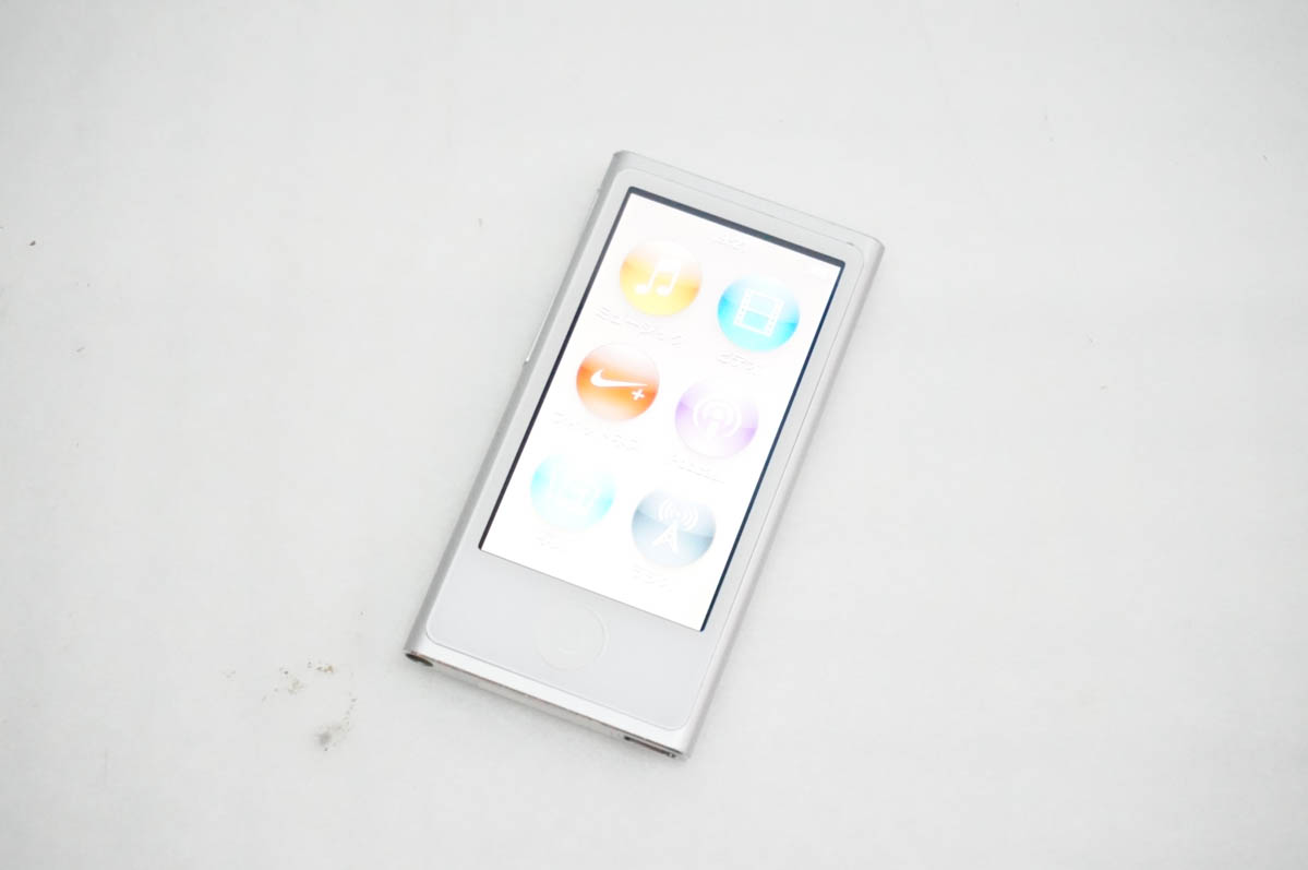動作確認済み◆Apple iPod nano 第7世代 16GB MD480LL 中古 Appleアップル 第7世代 iPod nano 16GB シルバー MD480LL : エス