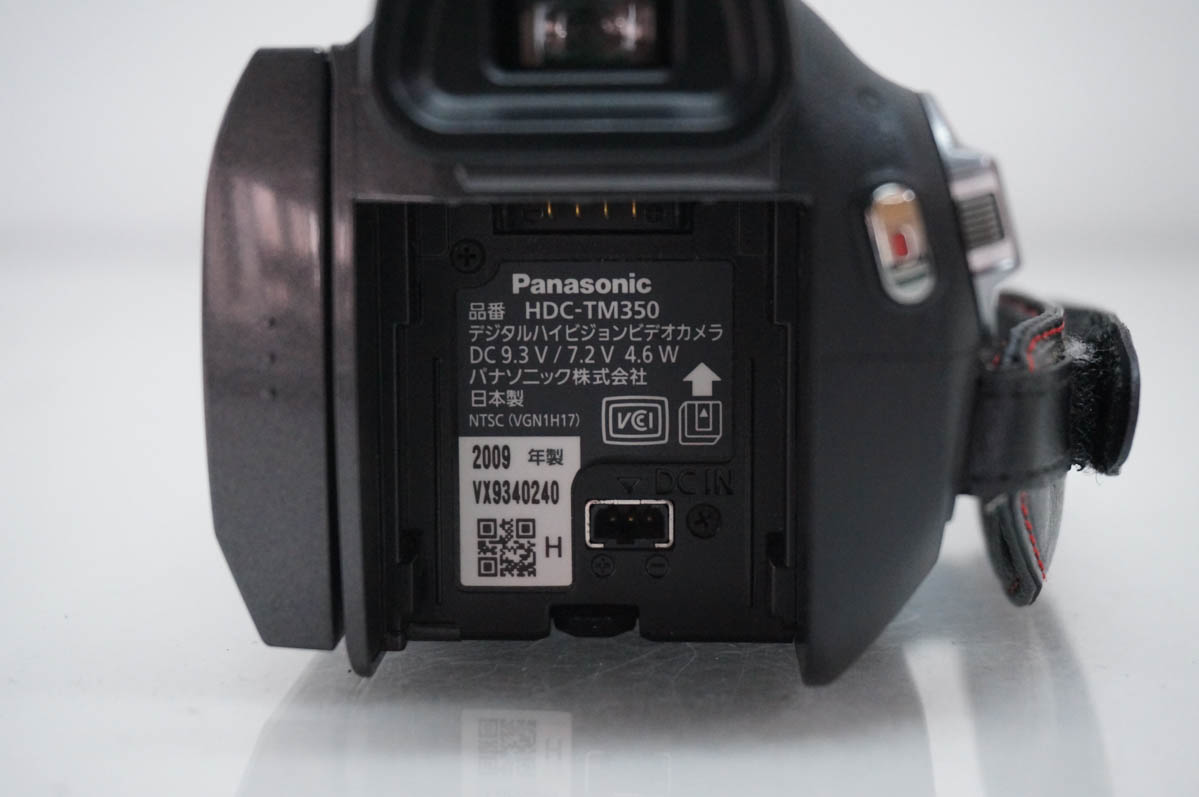 s*a様 Panasonic HDC-TM350 ビデオカメラ 本体 中古 Panasonicパナソニック HDC-TM350 ハイビジョンデジタルビデオ