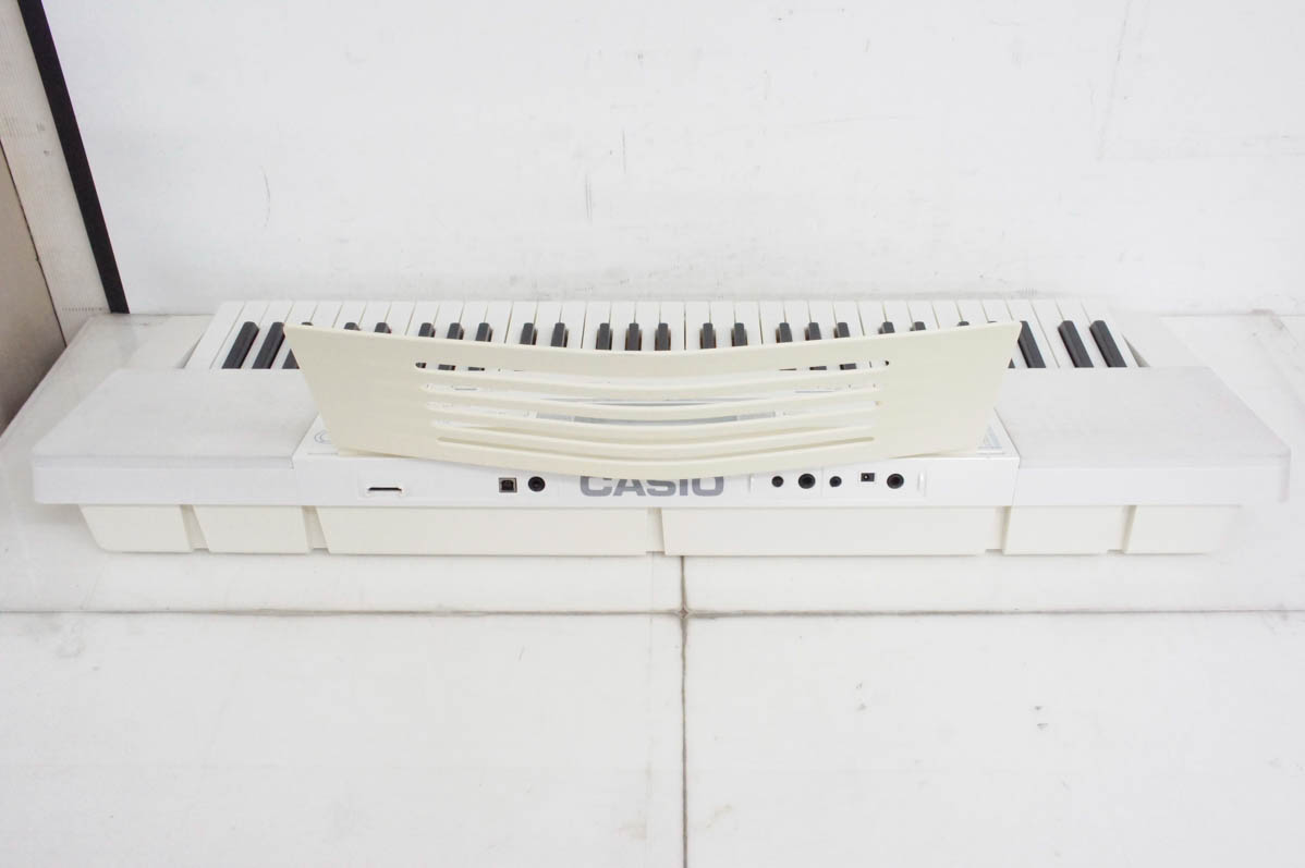 お値下げOK！CASIO LK-222 61鍵 ライト付き鍵盤 中古 CASIOカシオ 光ナビゲーションキーボード LK-222 電子