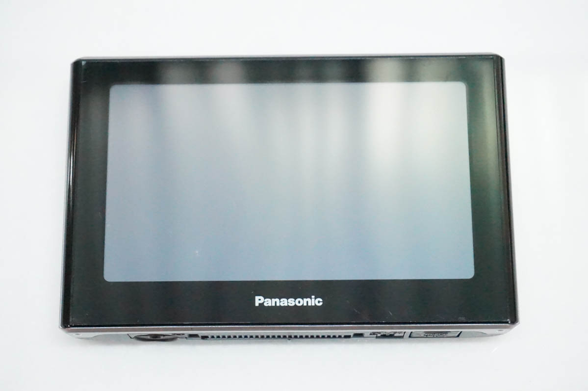 中古 Panasonicパナソニック 5V型ワイド ポータブルSDカーナビ 