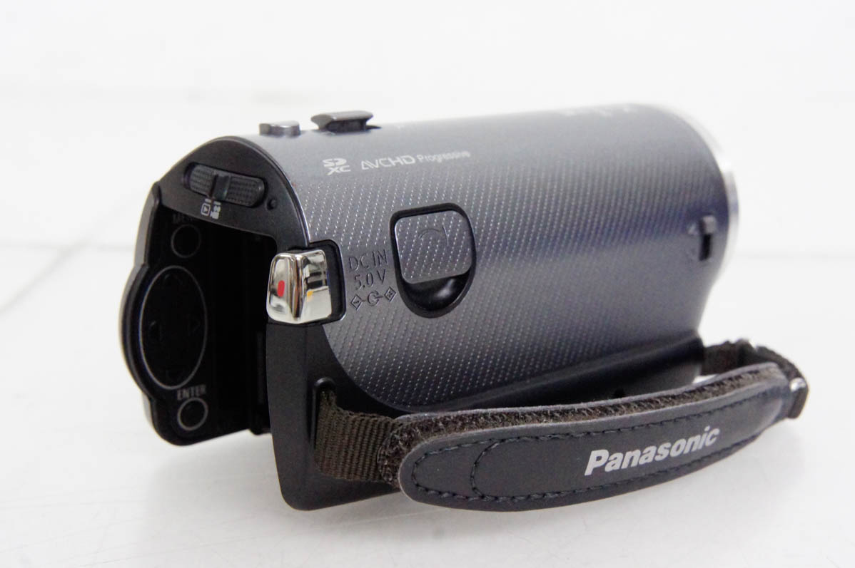 【美品】パナソニック HC-V210M-H グレー ビデオカメラレコーダー 中古 中古 Panasonicパナソニック デジタルハイビジョンビデオカメラ HC