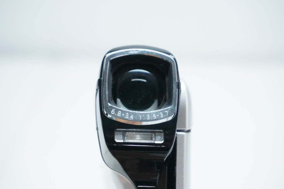 中古 SANYOサンヨー Xactiザクティ デジタルムービーカメラ DMX-CG11