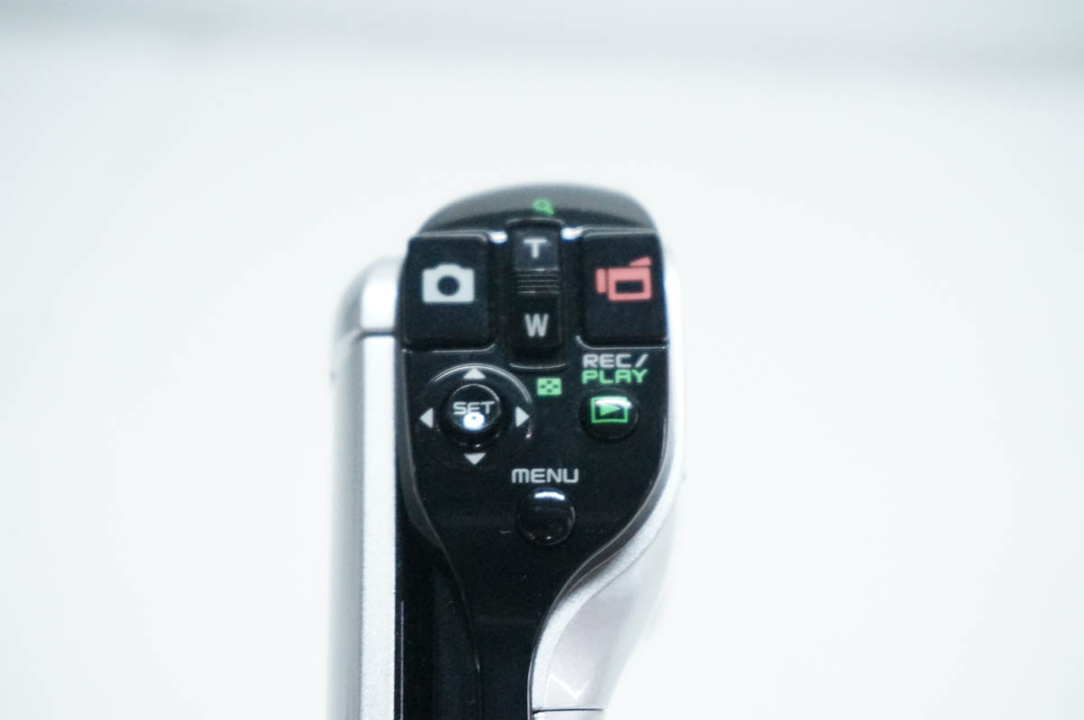 中古 SANYOサンヨー Xactiザクティ デジタルムービーカメラ DMX-CG11