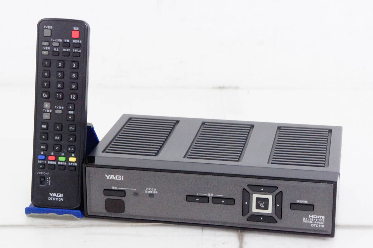 FUNAI FL-32H2010 テレビとブルーレイプレーヤーセット 中古 FUNAIフナイ 32V型 地上・BS・110度CSデジタル ハイビジョン液晶