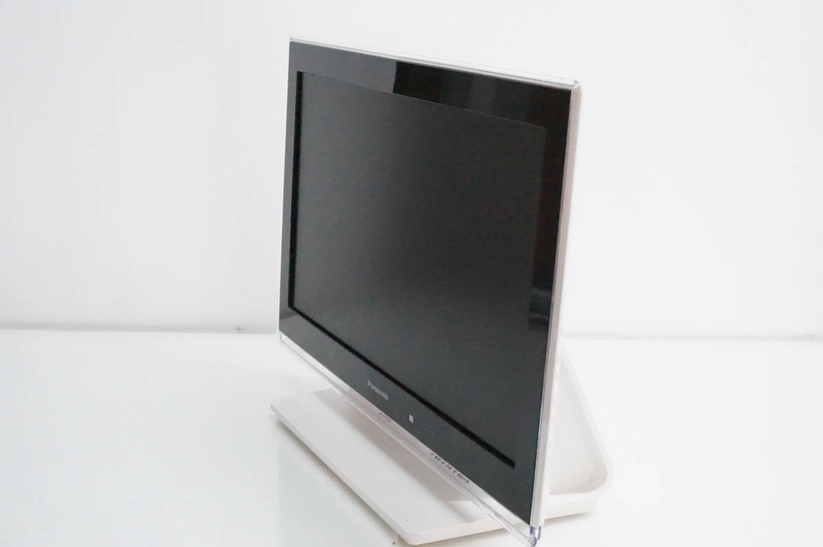 【美品】Panasonic SV-PT15S1 ポータブルデジタルテレビ ビエラ 中古 Panasonicパナソニック 15V型デジタル ポータブルテレビ