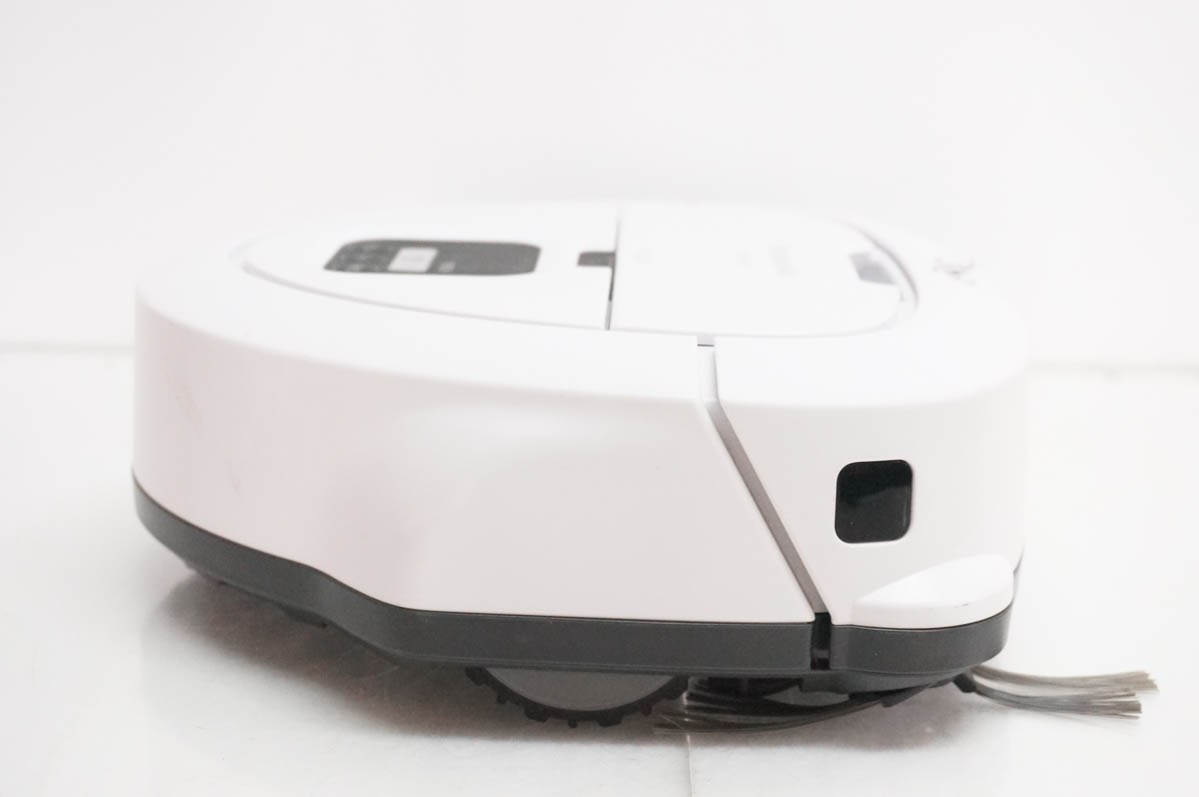 Panasonic ロボット掃除機（色：ホワイト系）｜掃除機、クリーナー