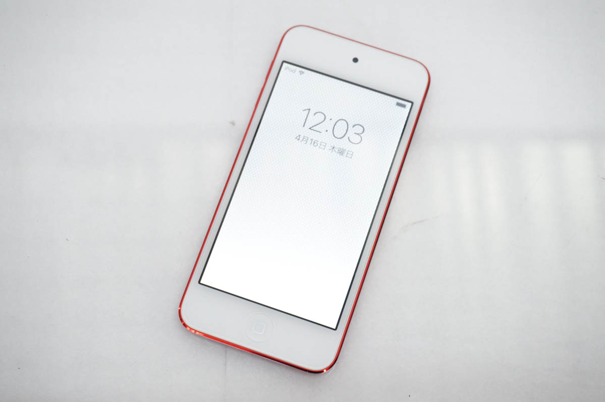 中古 Appleアップル 第7世代 iPod touch 32GB MVHX2J/A (PRODUCT) RED