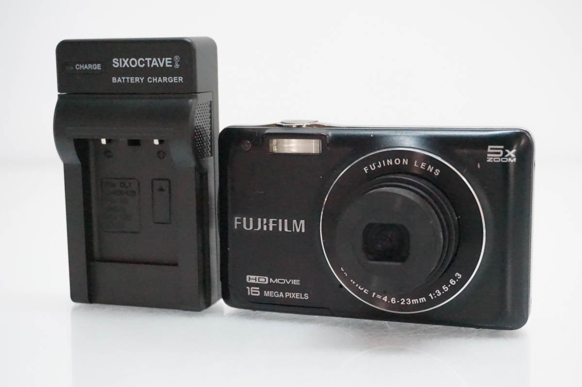 中古 FUJIFILM富士フィルム コンパクトデジタルカメラ FinePix