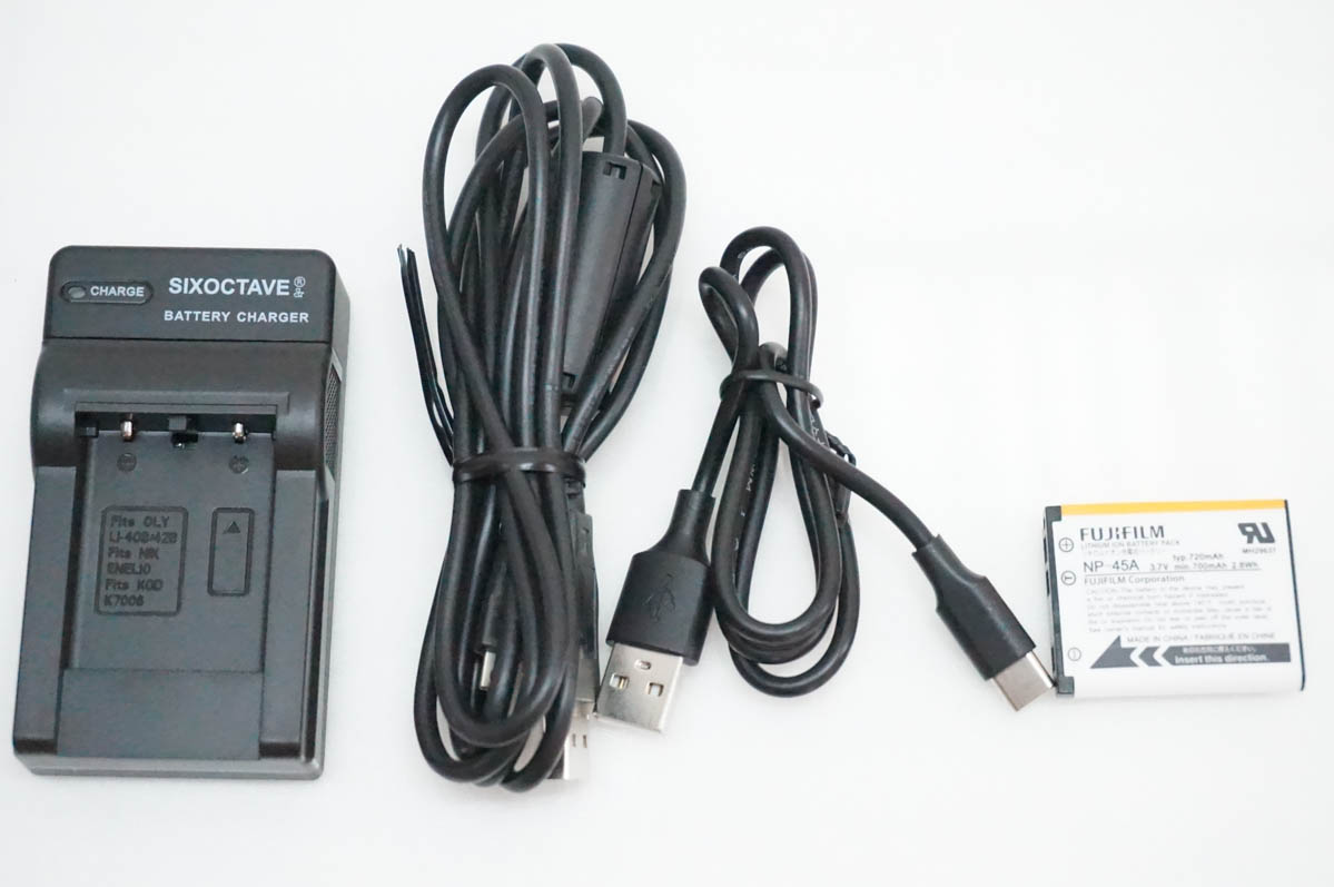 中古 FUJIFILM富士フィルム コンパクトデジタルカメラ FinePix