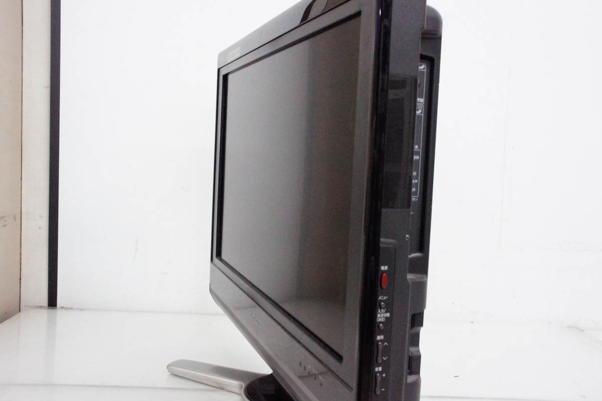 中古 C SHARPシャープ 地上・BS・110度CSデジタルハイビジョン液晶