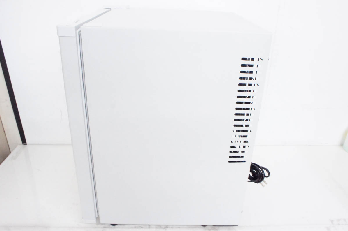 中古 deviceSTYLEデバイスタイル ペルチェ式電子冷蔵庫 RA-P32FL-W 容量32L 左開き｜snet-shop｜06