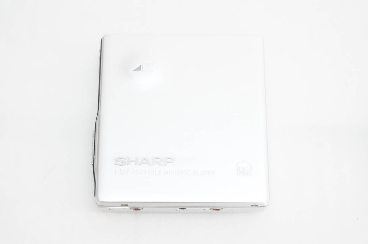 中古 SHARPシャープ 1ビット ポータブルMDプレーヤー MDLP対応 MD-DS8