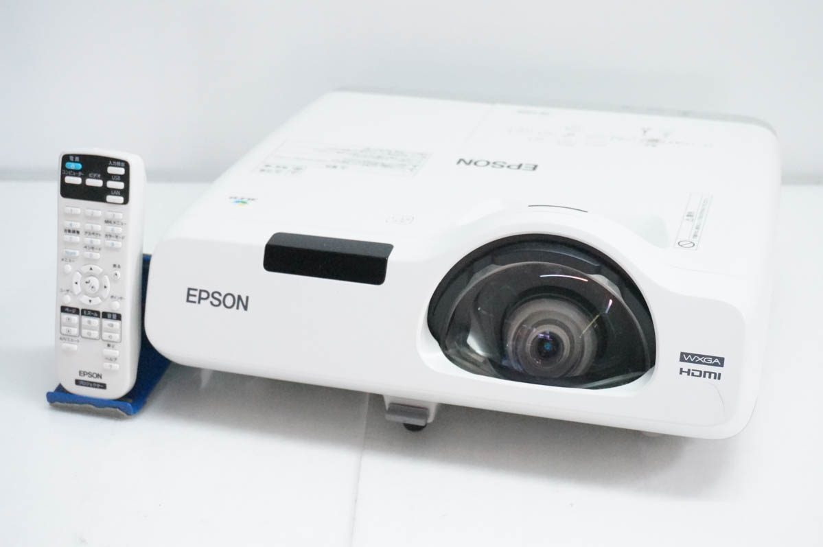 中古 EPSONエプソン 商行為映写機 EB-535W 3400ルーメン