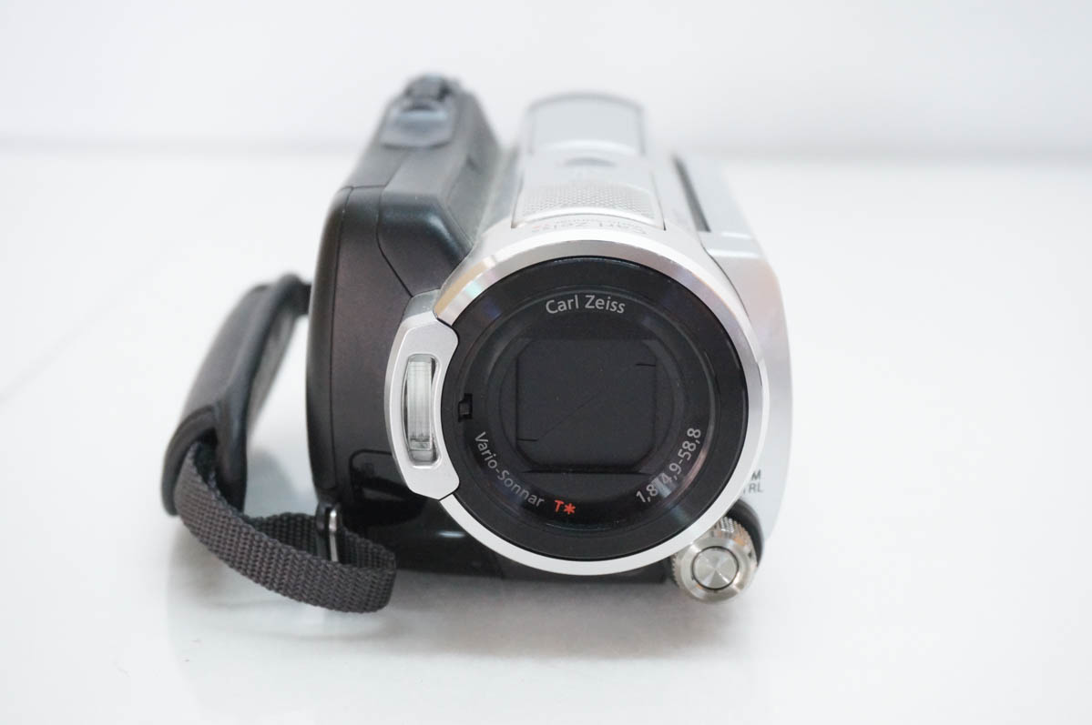 中古 SONYソニー ハンディカムHandycam デジタルHDビデオカメラ