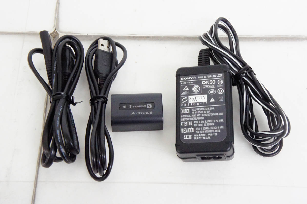 中古 SONYソニー ハンディカムHandycam ハイビジョンデジタルビデオ
