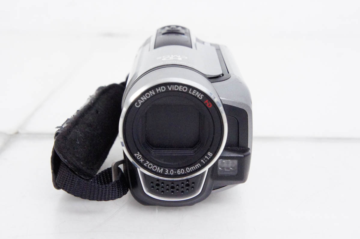 中古 CANONキヤノン ハイビジョンデジタルビデオカメラ iVIS HF R100