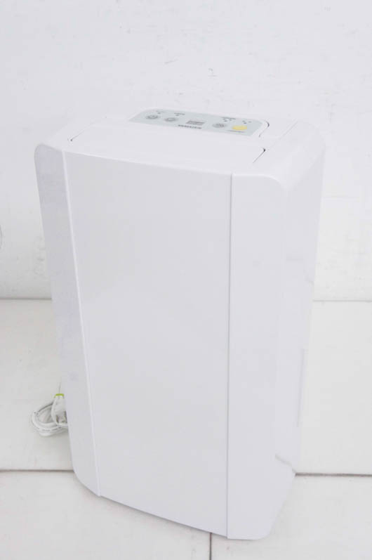 中古 YAMAZENヤマゼン コンプレッサー式除湿機 YDC-C60 木造6畳〜鉄筋13畳