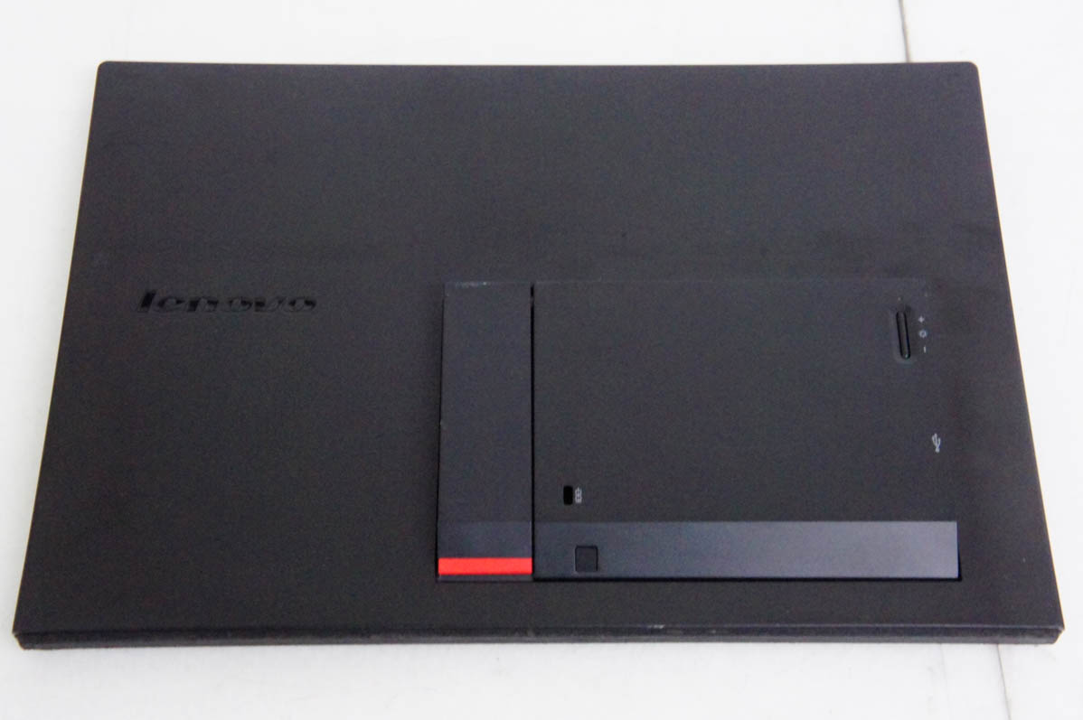 中古 Lenovoレノボ 14インチ モバイル液晶モニター ThinkVision 