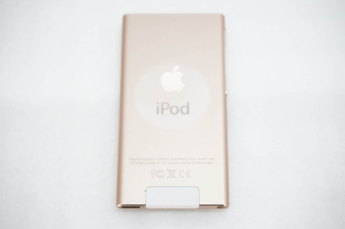 ま*こ様 アップル iPod nano 第7世代 MKMX2 金16G 本体 + 中古 C Appleアップル 第7世代 iPod nano 16GB ゴールド MKMX2J : エス
