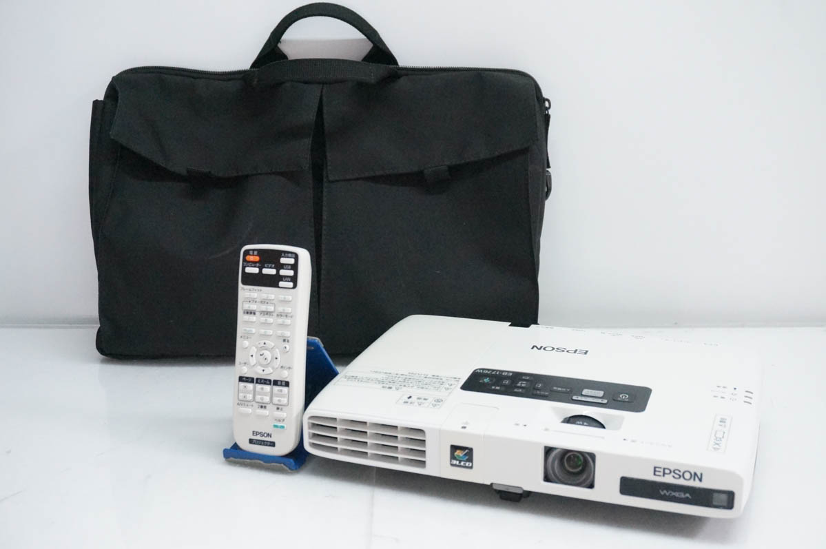 【完動品】EPSON エプソン モバイルプロジェクター EB-1776W 中古 エプソンEPSON モバイルプロジェクター EB-1776W 3000ルーメン