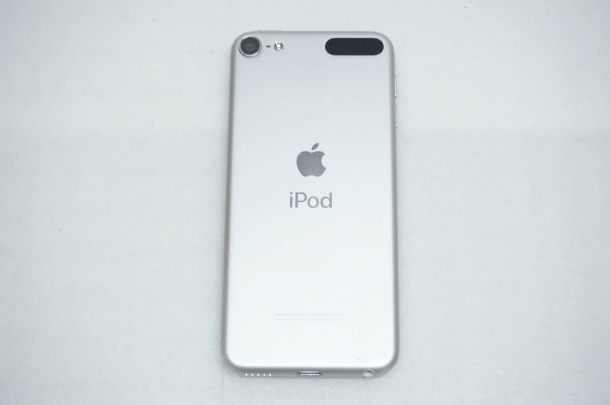 中古 Appleアップル 第7世代 iPod touch 32GB MVHV2J/A シルバー