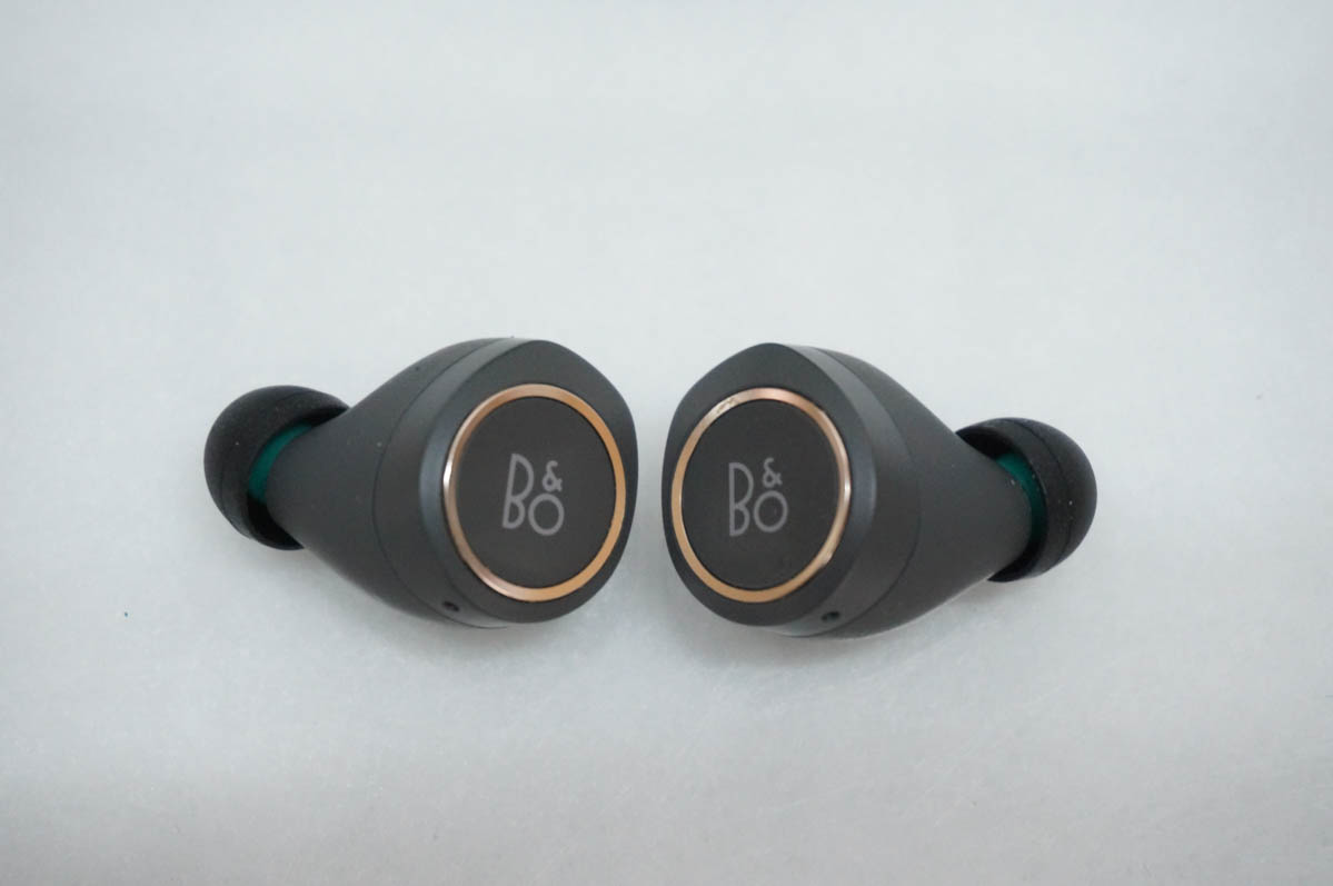 中古 Bang&Olufsen B&O PLAY Beoplay E8 ワイヤレスイヤホン : エス