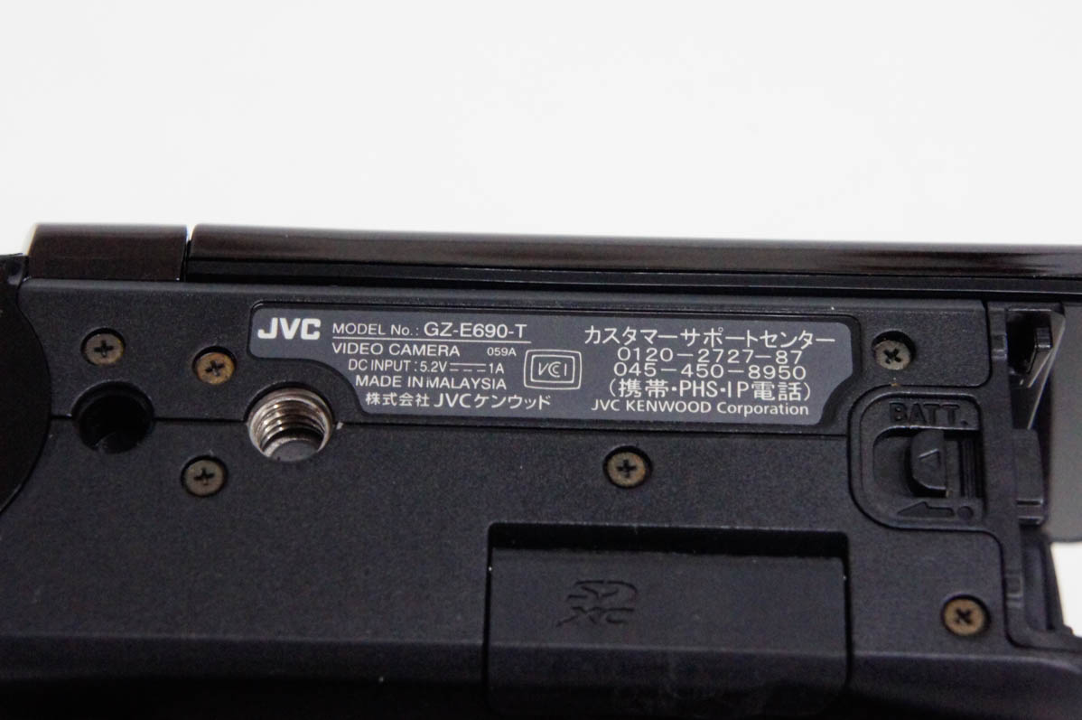 JVC Victorビクター エブリオ GZ-E690-T 64GB内蔵メモリー 中古 JVC Victorビクター エブリオEverio フルハイビジョン