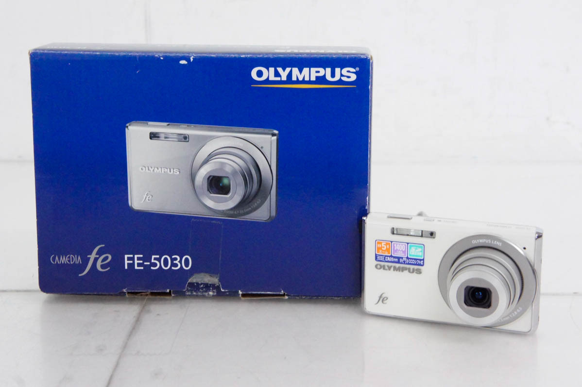中古 C OLYMPUSオリンパス コンパクトデジタルカメラ 1400万画素 FE-5030｜snet-shop