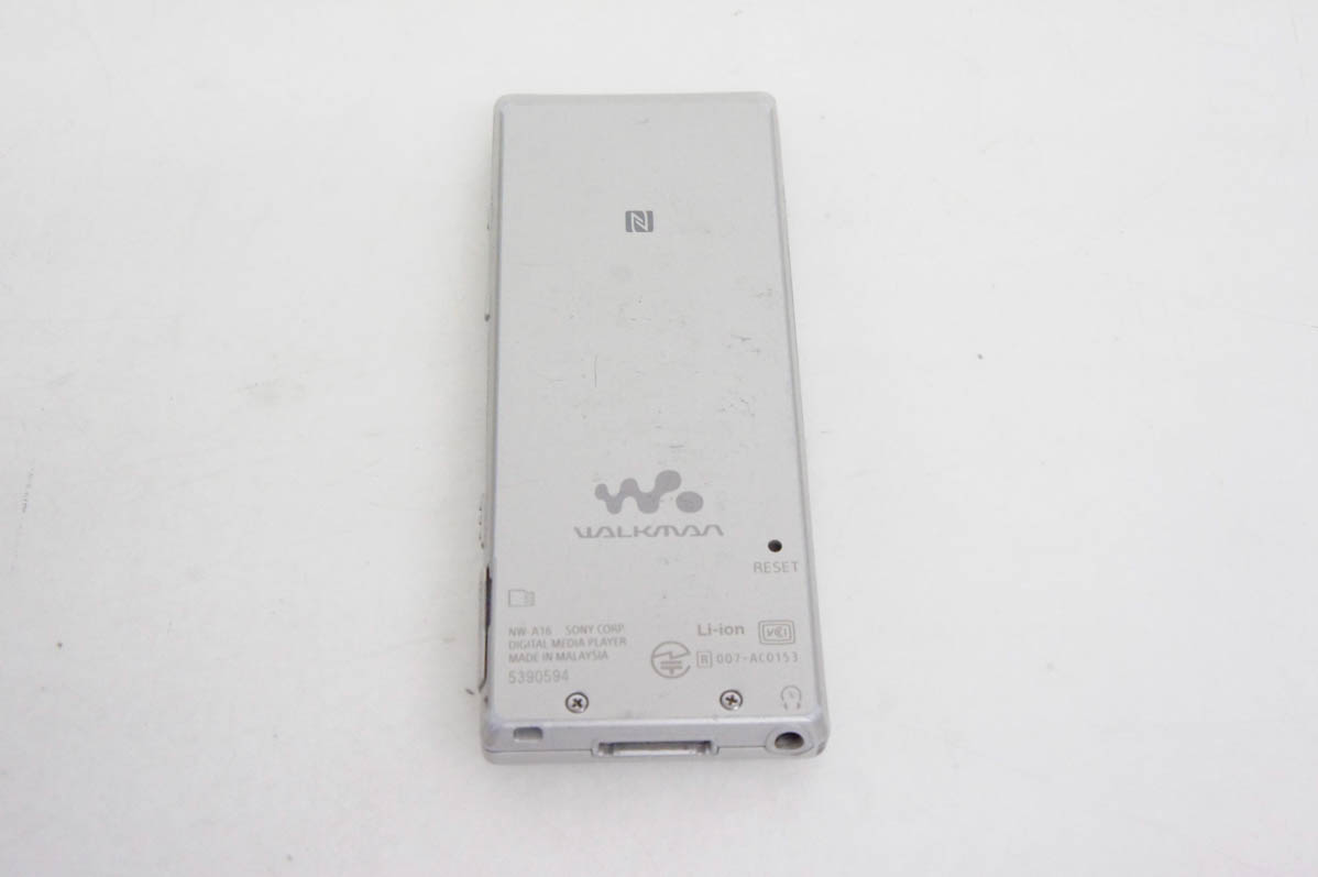 中古 SONYソニー ポータブルオーディオプレーヤー Walkman