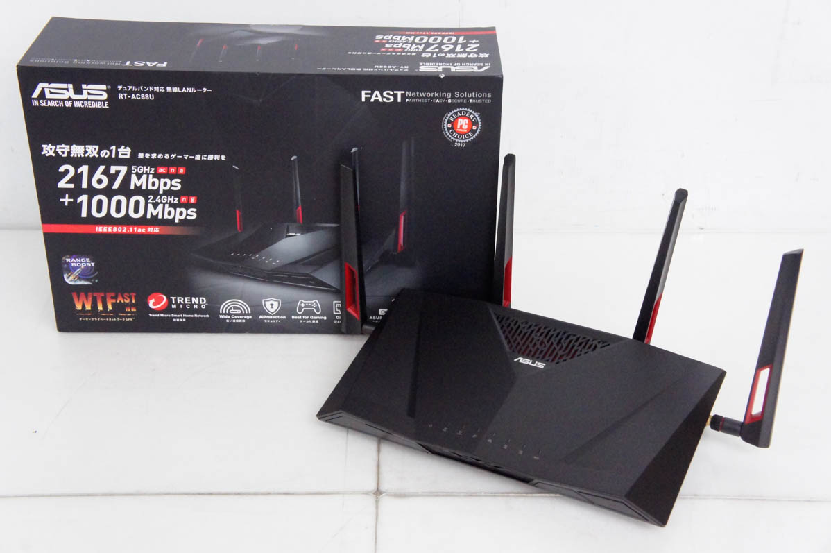 ASUS - 中古 ASUS 無線LANルータRT-AC88U 11ac対応 ASUSのゲーミングルーター「RT-AC88U」の外観をチェックする