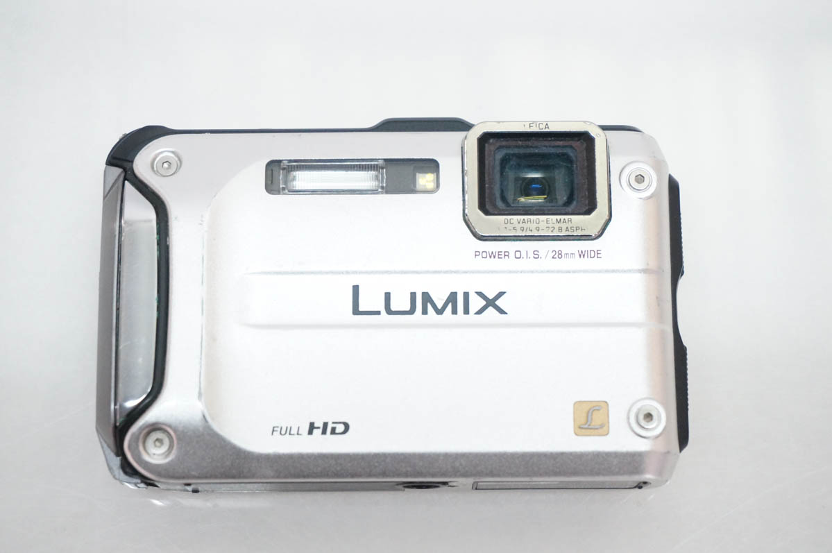 【中古】Panasonicパナソニック コンパクトデジタルカメラ LUMIXルミックス 1210万画素 DMC-FT3 防水 防塵 耐衝撃 中古 Panasonicパナソニック コンパクトデジタルカメラ LUMIX
