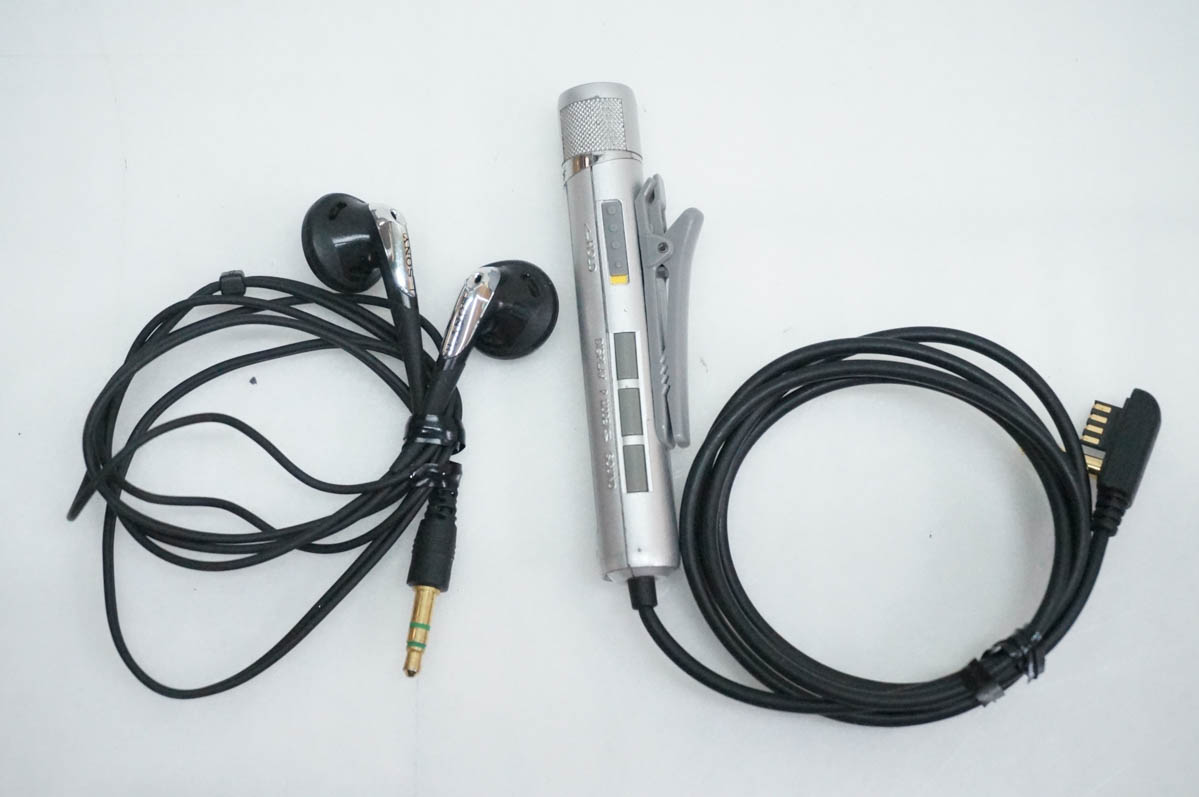 中古 SONYソニー ポータブルMDプレーヤー MDウォークマン MZ-E620