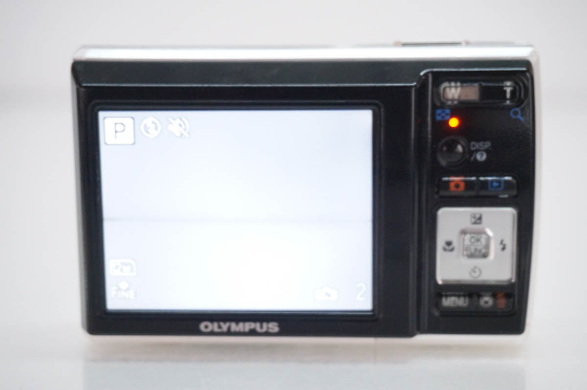 中古 OLYMPUSオリンパス コンパクトデジタルカメラ 1200万画素 FE-46