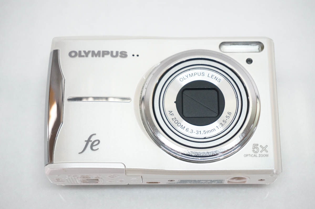 中古 OLYMPUSオリンパス コンパクトデジタルカメラ 1200万画素 FE-46