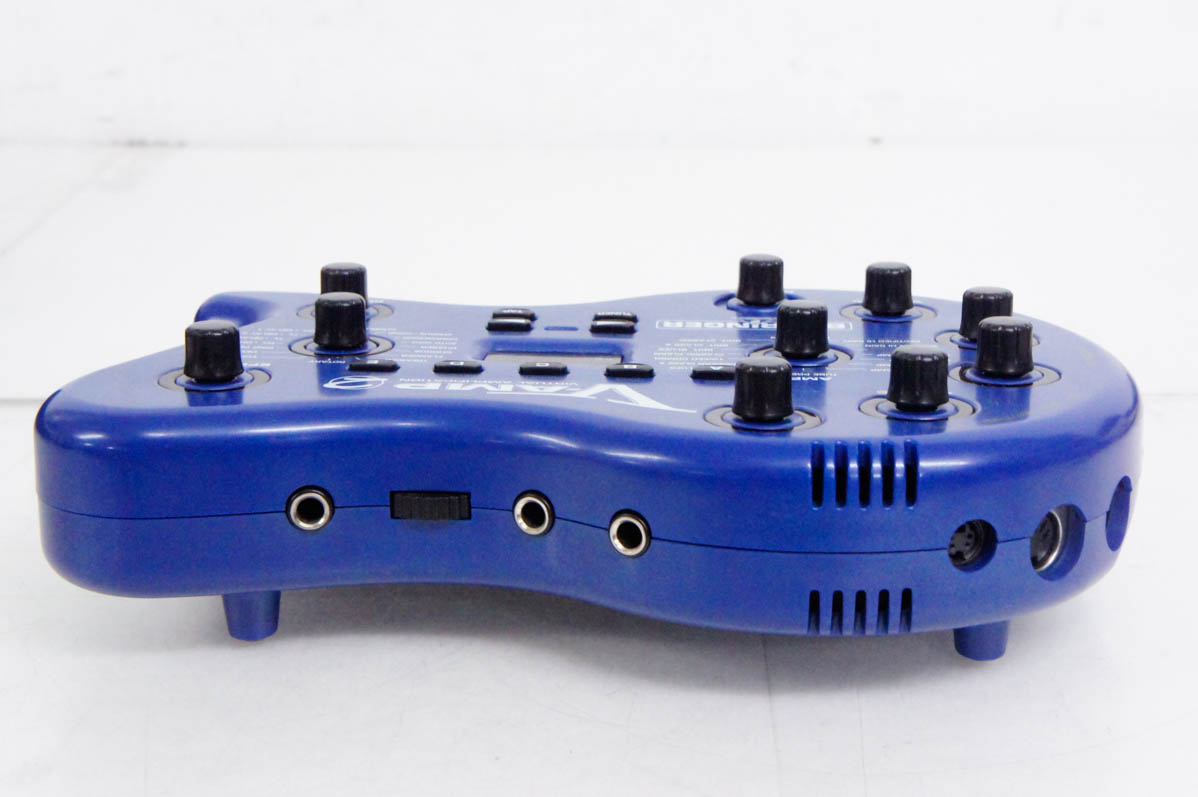 中古 BEHRINGERベリンガー V-AMP2 マルチエフェクター アンプ